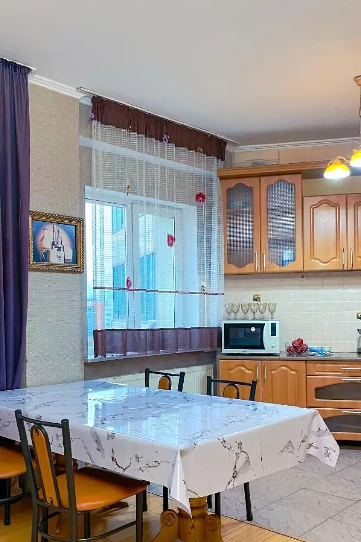 Apartamento В Центре Алматы Жилой Комплекс Жастар 0*, Almatý Kazajstán